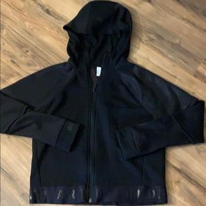 ⚡️Under armor⚡️ zip up hoodie with mesh accents